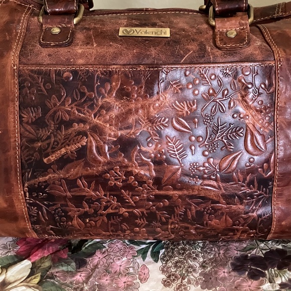 Flower Embossed Handmade Brown Leather Handbag Shoulder Bag by Valenchi - Picture 4 of 16